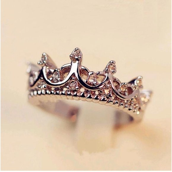 Queen Ring Sterling Silver Ring Tiara Ring Crown - Picture 2 of 4
